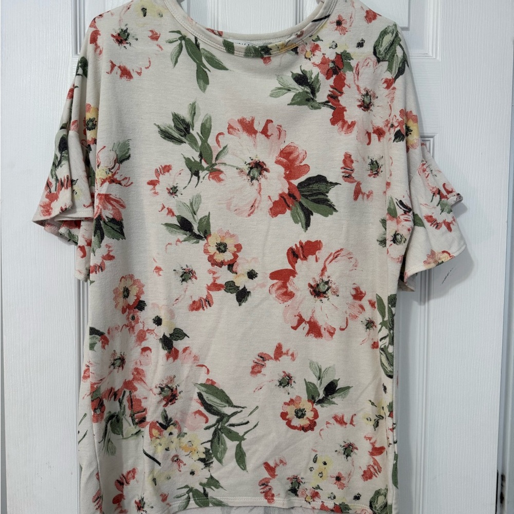 Chris & Carol Floral Short Sleeve Top - Red, Green, Cream